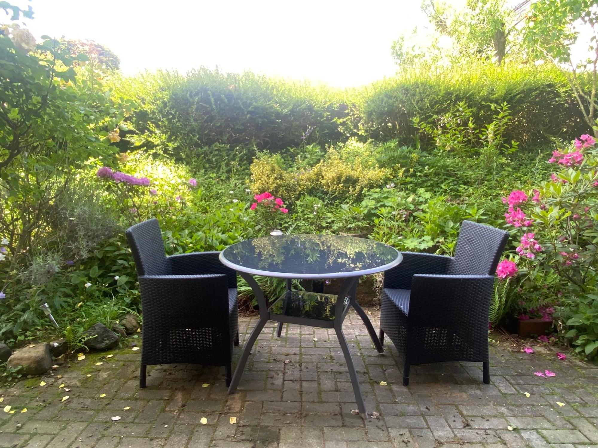 Ferienwohnung Ruhepol Im Taunus Naehe Frankfurt Friedrichsdorf Exterior foto