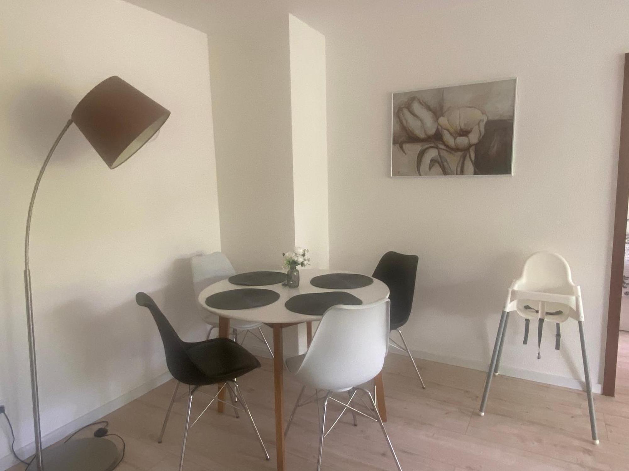 Ferienwohnung Ruhepol Im Taunus Naehe Frankfurt Friedrichsdorf Exterior foto